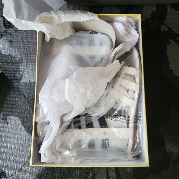 Michael Kors Codie Black & White Leather Sandal - Picture 7 of 12